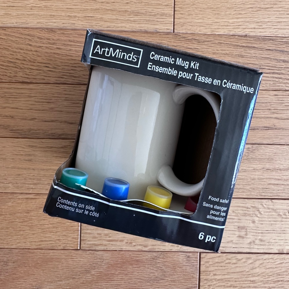 ArtMinds Ceramic Mug Painting Kit - Picture 2 of 4